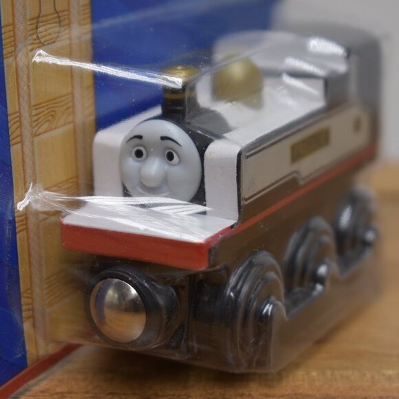 Fearless Freddie Thomas & Friends Wooden Railway Engine Train Fisher Price New - Picture 4 of 9